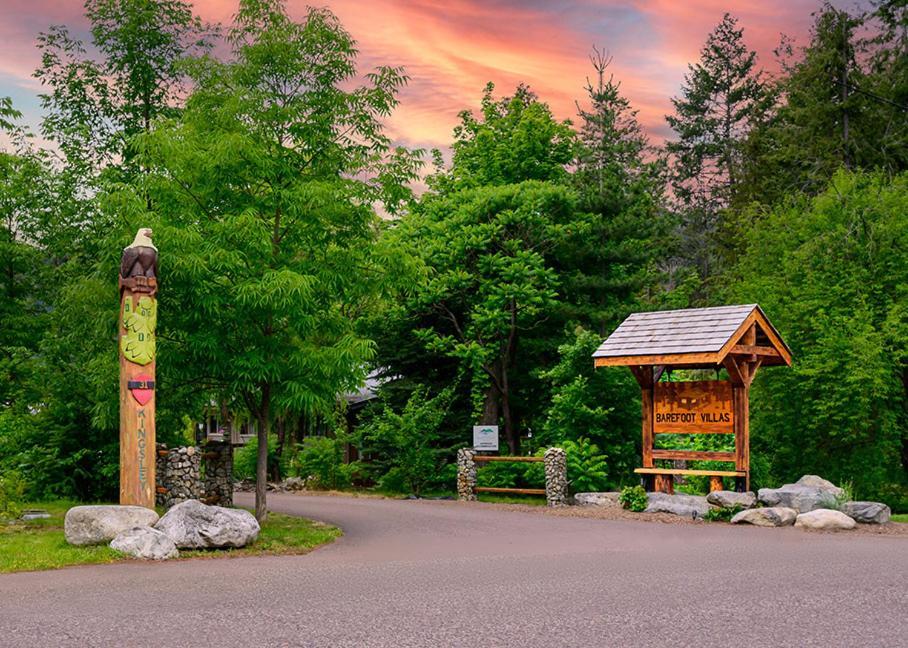 Barefoot Villas And Retreat Christina Lake Экстерьер фото
